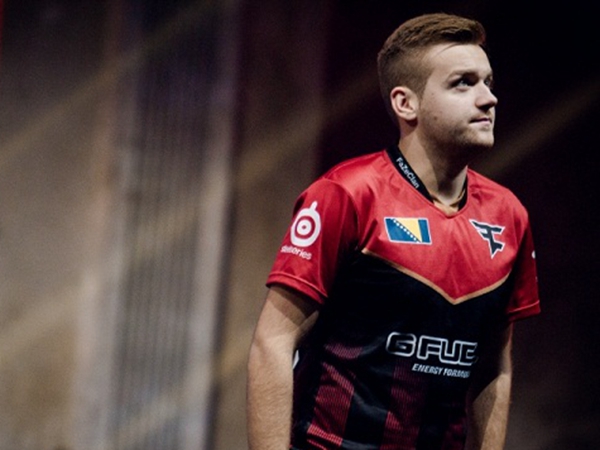 xKacpersky暗示签约 预计加盟ENCE