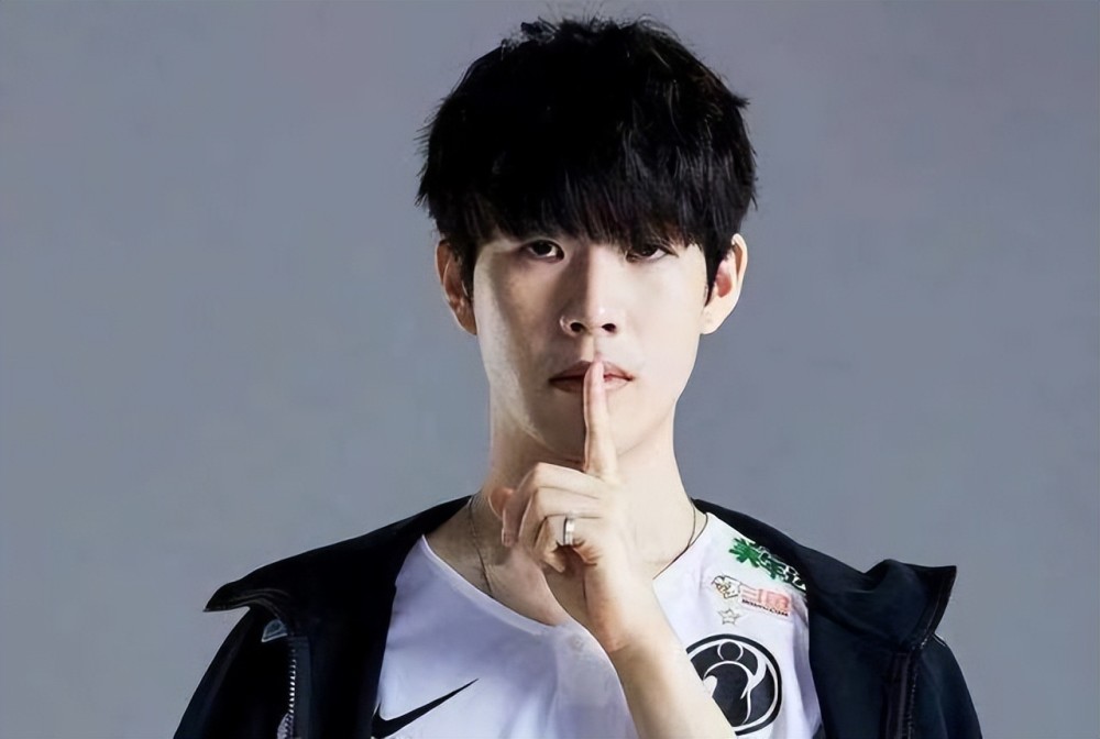 反恐精英2：8月19日更新提供地图修复、稳定性改进和错误修复