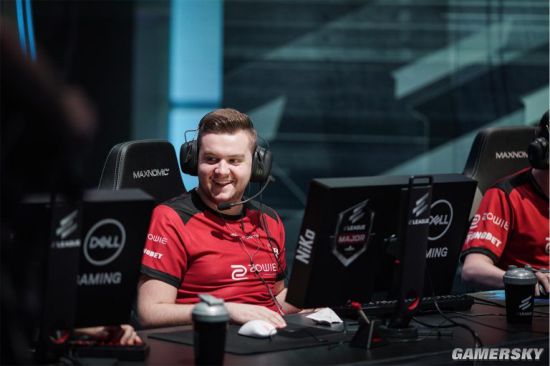 外媒爆料：TL将签下Hanssama和Bjergsen同时交易Jensen