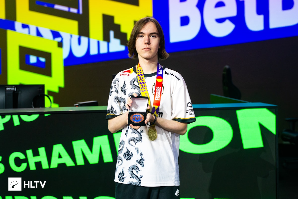 英雄联盟比赛选手辱骂中国人？联盟正介入调查