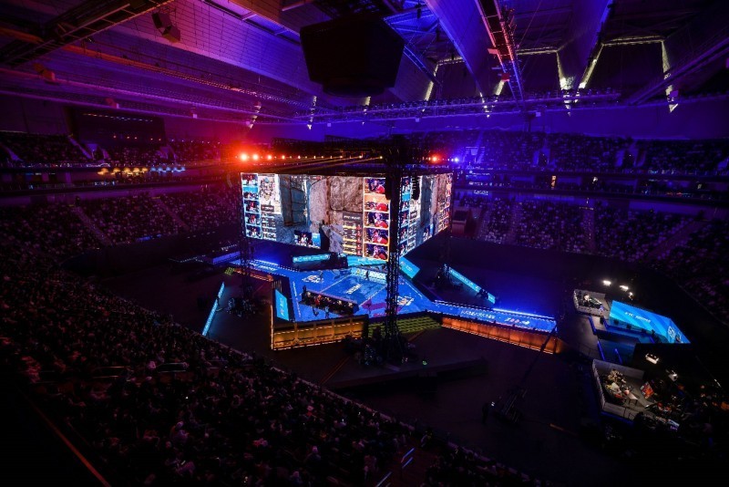 TT赛后群访 ucal：是我女朋友向我推荐的出场造型